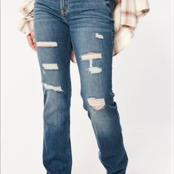 Hollister Low-Rise Boot Jeans - Picture 7 of 7